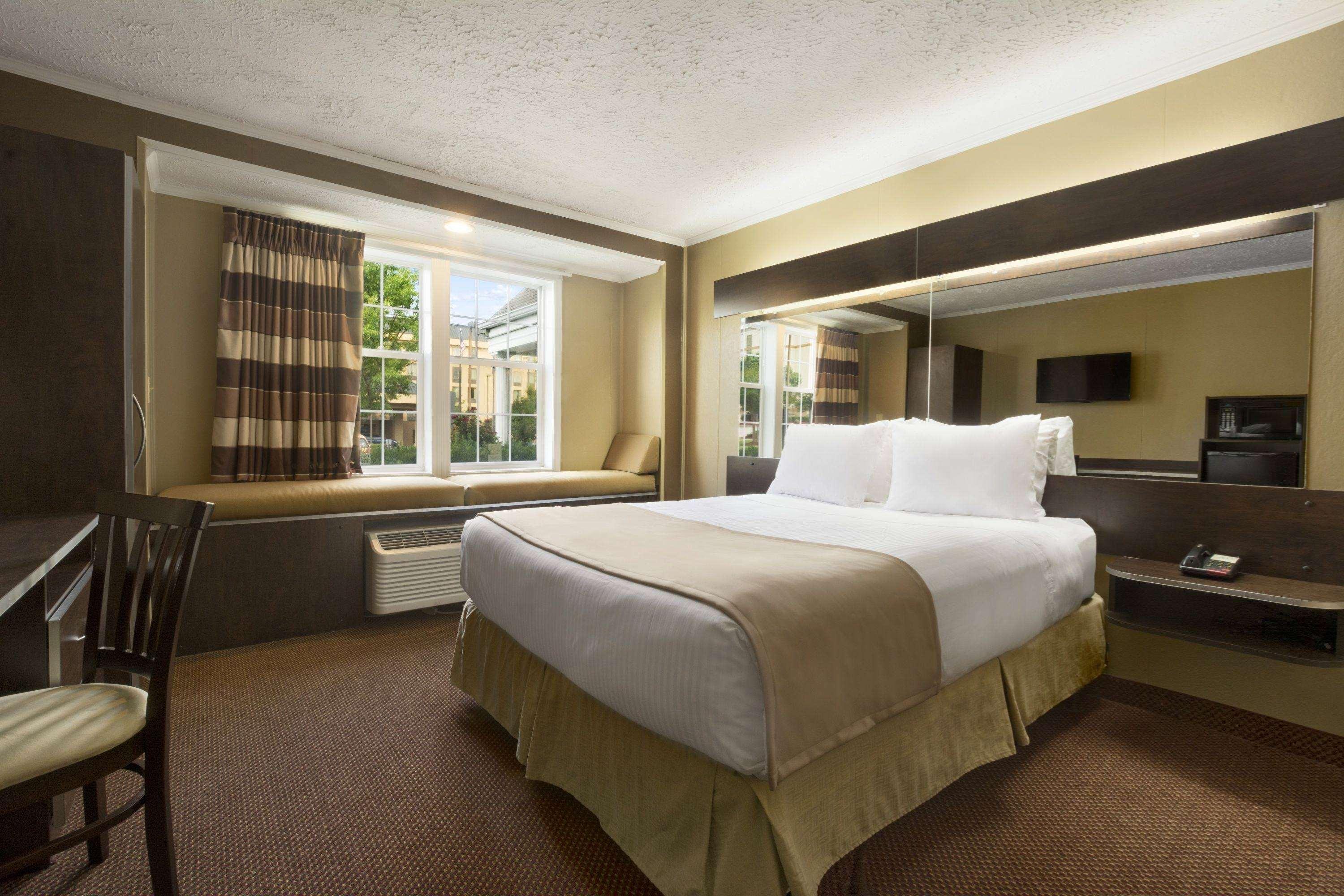 Microtel Inn & Suites By Wyndham Columbia Fort Jackson N Εξωτερικό φωτογραφία