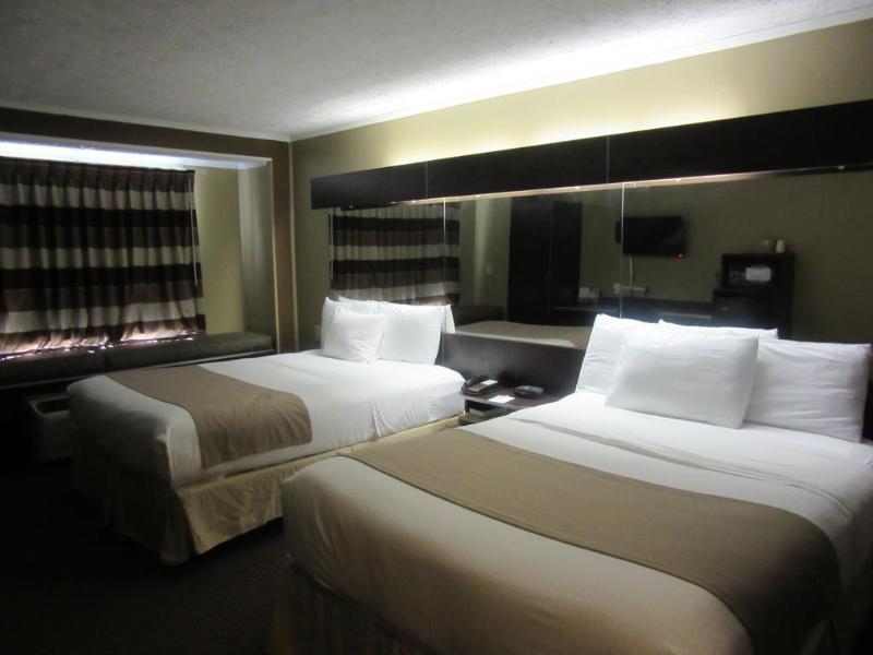 Microtel Inn & Suites By Wyndham Columbia Fort Jackson N Εξωτερικό φωτογραφία